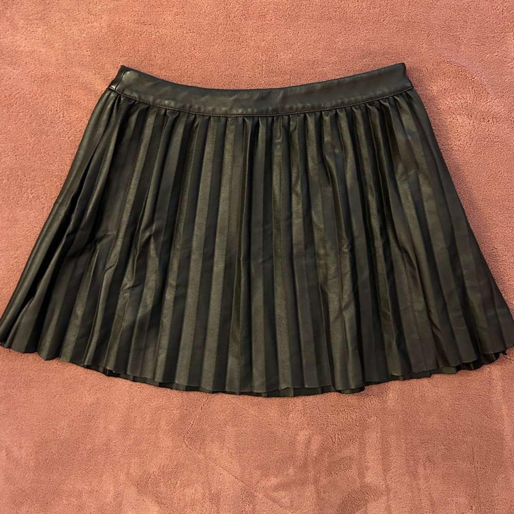 vintage raw hem faux leather mini skirt